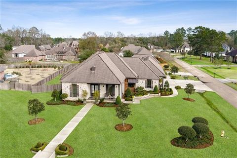 Photo of 500 Tallow Tree Drive Dr, Madisonville, LA 70447 (MLS # NO2545028)