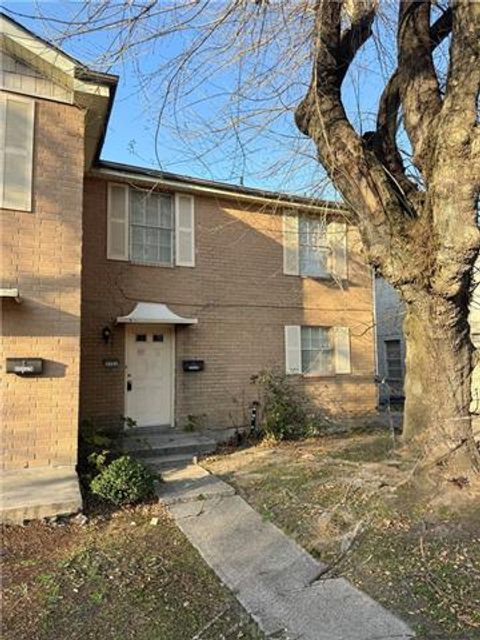 Photo of 3721 Canterbury Lane Ln, Metairie, LA 70001 (MLS # NO2543629)