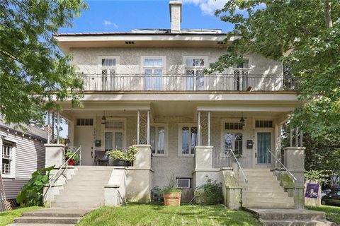 Photo of 2201 Burdette Street St, New Orleans, LA 70118 (MLS # NO2552000)