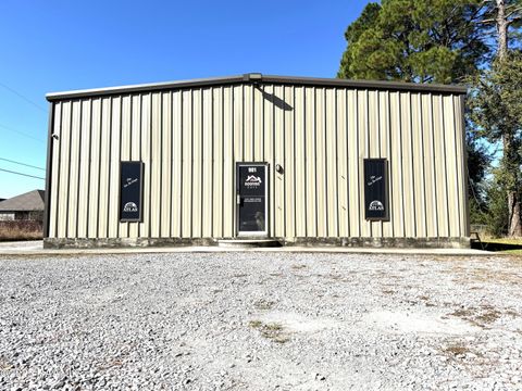 Photo of 901 W Broussard Road, Lafayette, LA 70506 (MLS # 2500005269)