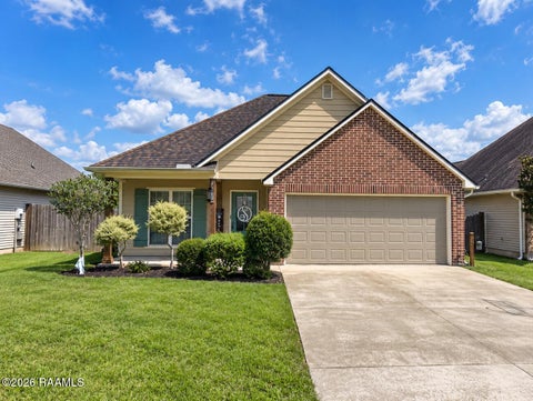 Photo of 401 Southeastern Avenue, Rayne, LA 70578 (MLS # 2600008423)