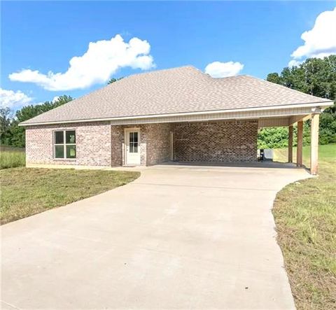 Photo of 123 Meadow Lane, Pollock, LA 71467 (MLS # CN2557460)