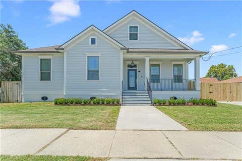 Photo of 3512 Mumphrey Road, Chalmette, LA 70043 (MLS # NO2568571)