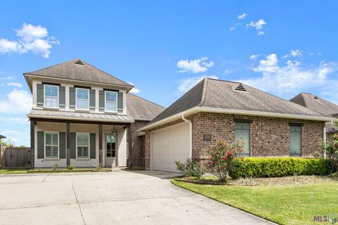 Photo of 59685 Avery James Dr, Plaquemine, LA 70764 (MLS # BR2026006128)