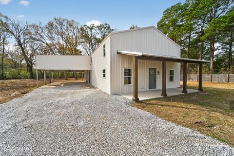 Photo of 4155 Verot School Road, Youngsville, LA 70592 (MLS # 2600001149)