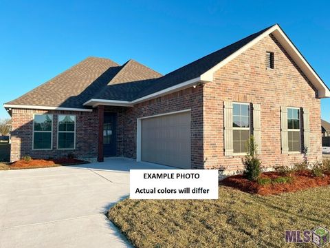 Photo of 42205 Blue Bay Dr, Ponchatoula, LA 70454 (MLS # NO2026007522)