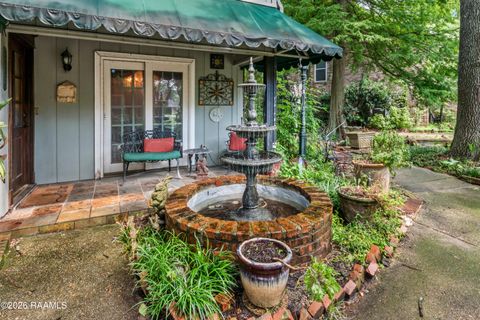 Photo of 2423 Aubin Lane, Baton Rouge, LA 70816 (MLS # 2600006173)