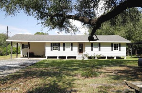 Photo of 97 Wentworth Boulevard, Lafayette, LA 70508 (MLS # 2500005077) Photo of 97 Wentworth Boulevard, Lafayette, LA 70508 (MLS # 2500005077)