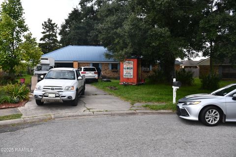 Photo of 108 Seagull Circle, Lafayette, LA 70508 (MLS # 2500002602)