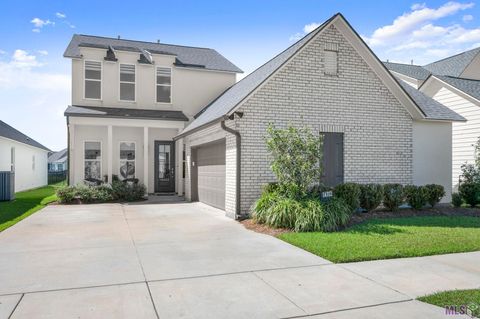 Photo of 14312 Wally Way Way, Baton Rouge, LA 70810 (MLS # BR2026006376)