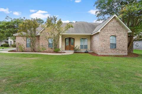 Photo of 1510 Labarre Street ST, Mandeville, LA 70448 (MLS # NO2570042)