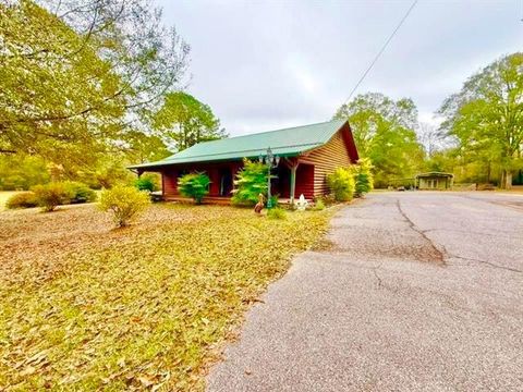 Photo of 755 Bellevue Street, Jena, LA 71342 (MLS # CN2547114)