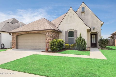 Photo of 212 Bayou Parc Drive, Youngsville, LA 70592 (MLS # 2500002912)