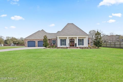 Photo of 118 Laken Lane, Lafayette, LA 70508 (MLS # 2600001983)
