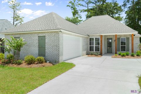 Photo of 4750 Pointe Prospect Dr DR, Oscar, LA 70762 (MLS # BR2026013639)