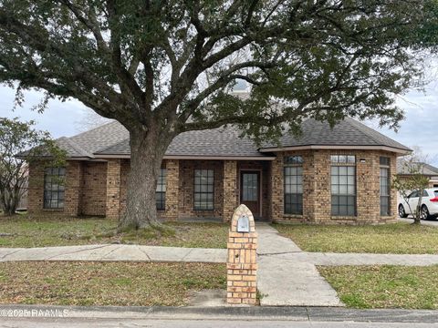 Photo of 310 Suffolk Avenue, Lafayette, LA 70508 (MLS # 25001684)