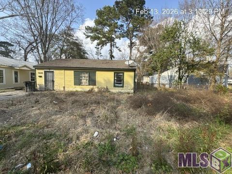 Photo of 5765 Beech St, Baton Rouge, LA 70805 (MLS # BR2026002808)