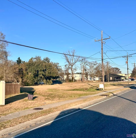 Photo of Lot# 16-A Cornerview St, Gonzales, LA 70737 (MLS # BR2026013112)