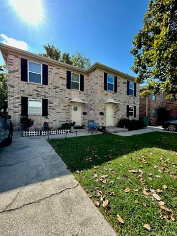 Photo of 2520-22 Caswell Lane Ln, Metairie, LA 70001 (MLS # NO2566030)