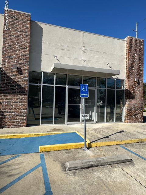 Photo of 300 Youngsville Highway #100, Lafayette, LA 70508 (MLS # 2600000212)