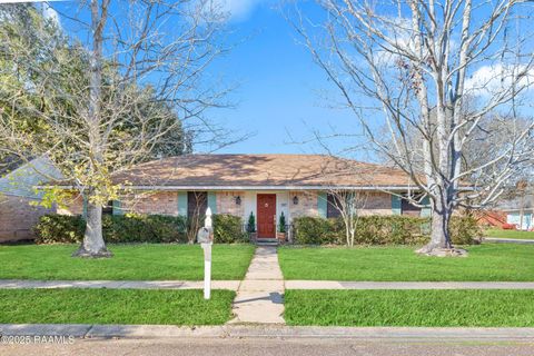 Photo of 207 Bambi Drive, Lafayette, LA 70503 (MLS # 2500006519)