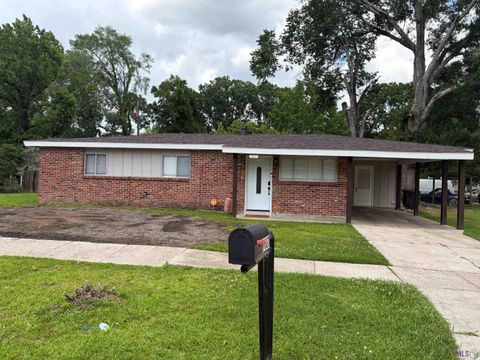 Photo of 7687 Maribel Ct Ct, Baton Rouge, LA 70812 (MLS # BR2026009210)