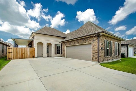 Photo of 264 Owl Drive Dr, Houma, LA 70364 (MLS # NO2568548)