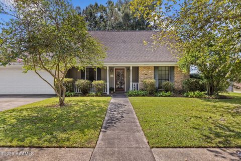 Photo of 405 W Governor Miro Drive, Lafayette, LA 70506 (MLS # 2500003736)