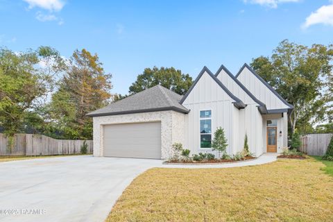 Photo of 102 Sanctuary Lane, Lafayette, LA 70503 (MLS # 2500005870)