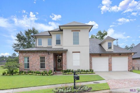Photo of 19442 River Breeze Dr, Baton Rouge, LA 70816 (MLS # BR2026010353)