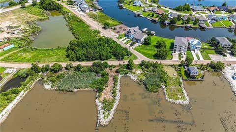Photo of 103 Lakeview Drive Dr, Slidell, LA 70458 (MLS # NO2569985)