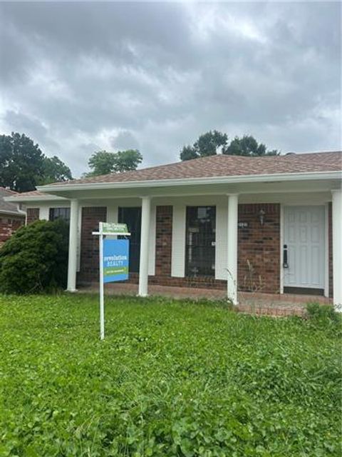 Photo of 2121 Titan Drive ST, Harvey, LA 70058 (MLS # NO2560526)