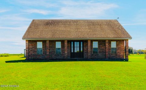 Photo of 1702 Guy Road, New Iberia, LA 70563 (MLS # 2500004535)
