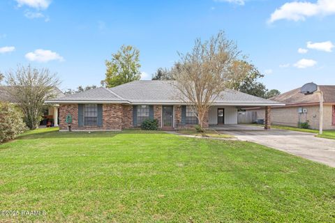 Photo of 210 San Carlos Circle, Lafayette, LA 70506 (MLS # 2500005626)