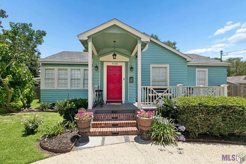 Photo of 4138 Hyacinth Ave Ave, Baton Rouge, LA 70808 (MLS # BR2026009902)