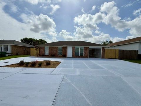 Photo of 2059 Sauvage Avenue AVE, Marrero, LA 70072 (MLS # NO2565623)