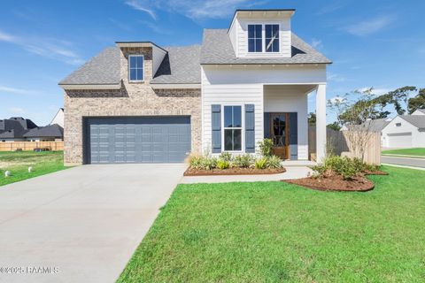 Photo of 209 Prague Avenue, Youngsville, LA 70592 (MLS # 2500003297)