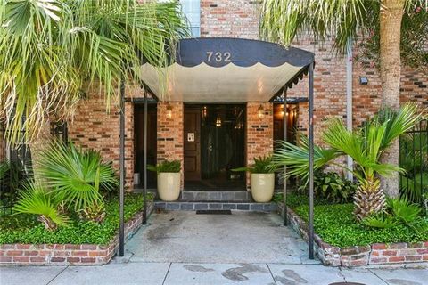 Photo of 732 Cherokee Street St #103, New Orleans, LA 70118 (MLS # NO2551898)