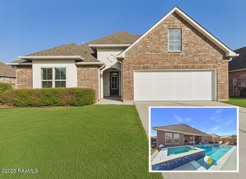 Photo of 118 Rose Of Sharon Lane, Lafayette, LA 70508 (MLS # 2600000234)