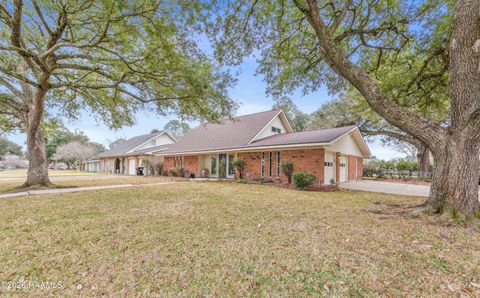 Photo of 407 Maple Drive, Lafayette, LA 70506 (MLS # 2600001137)