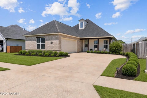 Photo of 117 Harton Rd RD, Youngsville, LA 70592 (MLS # 2600005575)