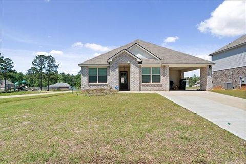 Photo of 48417 Red Fox Drive Dr, Hammond, LA 70401 (MLS # NO2542544)