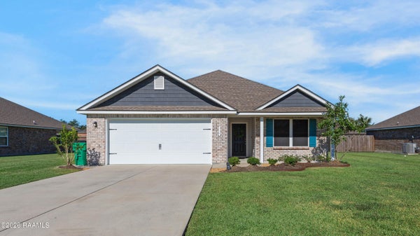 719 TIMBERSTONE DR, NEW IBERIA, LA 70563 - Image fcfaba8142bb84202c788b6d48a2ca63/497290609