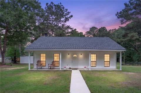 Photo of 81177 Daisy Drive DR, Bush, LA 70431 (MLS # NO2557213)