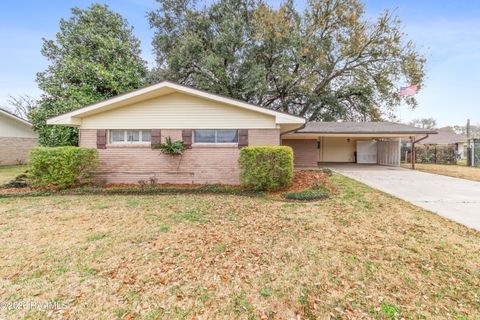 Photo of 106 Woodcrest Drive, Lafayette, LA 70506 (MLS # 2600001306)