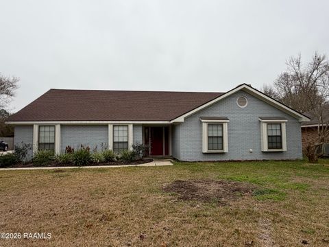 Photo of 1103 E Bayou Parkway, Lafayette, LA 70508 (MLS # 2600000341)