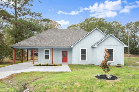 Photo of 1261 Dr Mlk Jr Ln, Baker, LA 70714 (MLS # BR2026000582)