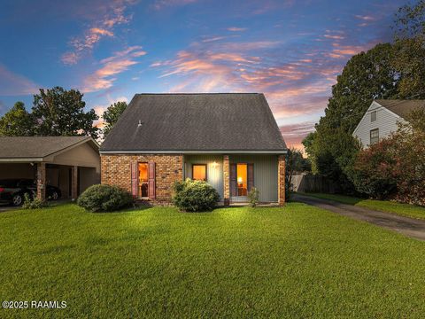 Photo of 332 Harrell Drive, Lafayette, LA 70503 (MLS # 2500004158)