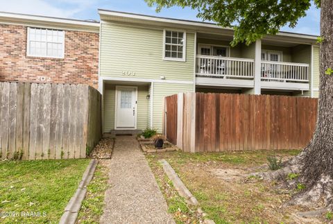 Photo of 200 Lodge Drive #Apt 203, Lafayette, LA 70506 (MLS # 2600003578)
