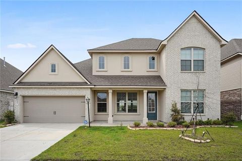 Photo of 7861 Camellia Bud Court Ct, Slidell, LA 70461 (MLS # NO2553792)